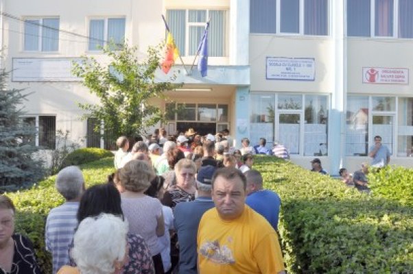 Locuitorii Mangaliei, aşteptaţi la vot pe 24 iunie